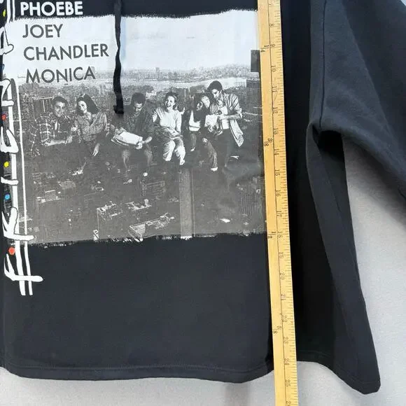 Friends Logo Hoodie Sweatshirt Women's 1X Full Front Print Sitcom Casual 90s Y2K - Picture 8 of 9